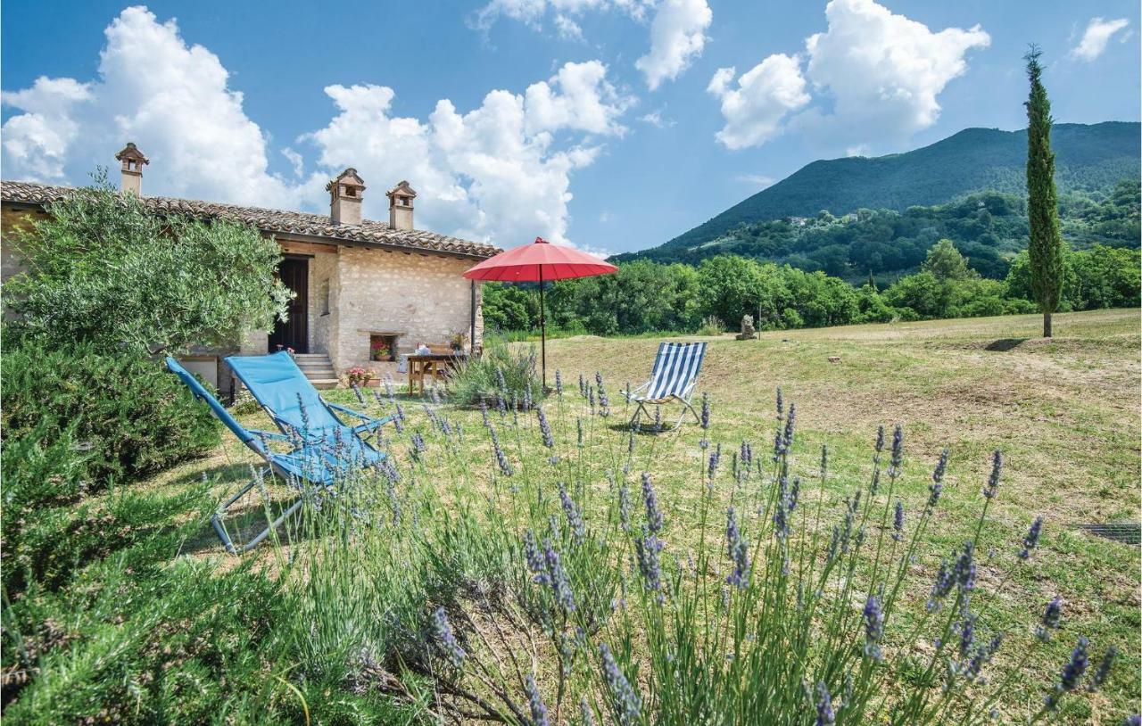 Вилла Casalino Bazzano di Spoleto Экстерьер фото